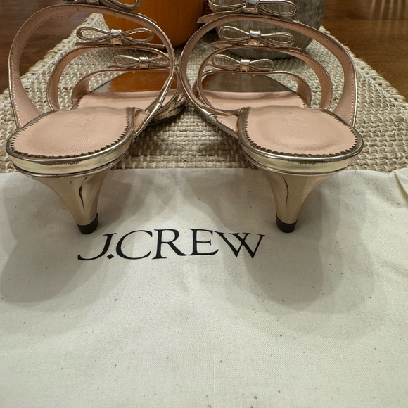NWT J. Crew Zadie Triple Bow Gold Metallic Kitten Heels - Picture 5 of 9